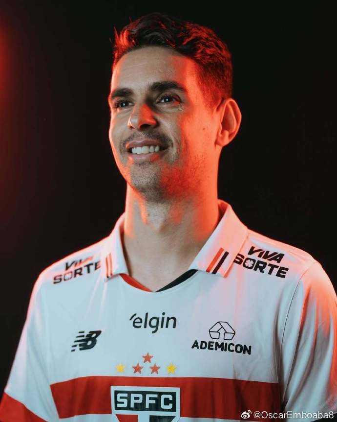 久違了！33歲奧斯卡回歸圣保羅2球4助，時(shí)隔8年多進(jìn)巴西初選名單