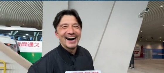 帶孩子和帶球隊哪個更累？謝暉笑言：都累，但帶孩子更累