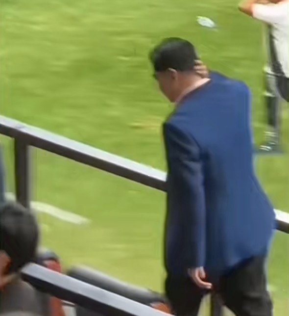 遺憾！國青被絕殺后足協(xié)主席宋凱失落離場 此前采訪已為留洋鋪路