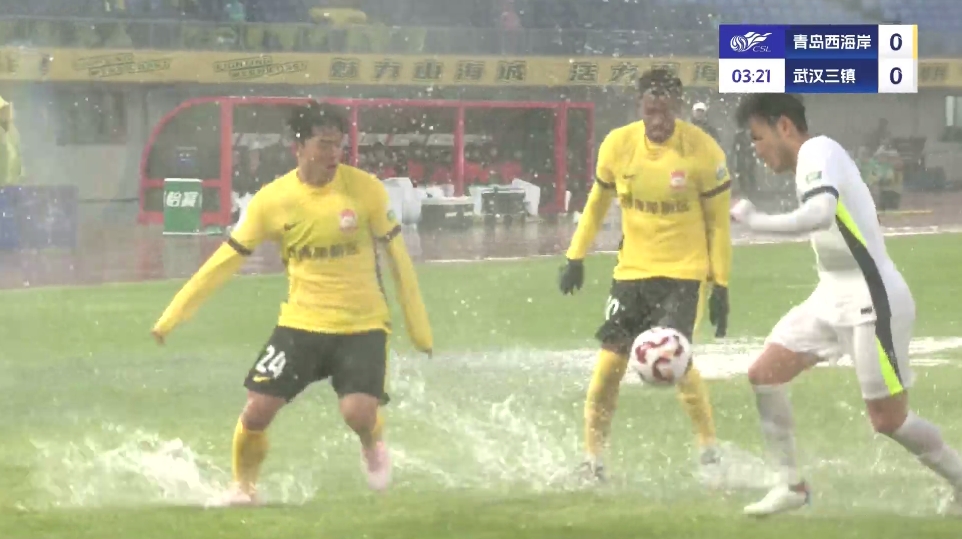 西海岸官方：明天比賽按照17分57秒繼續(xù)進(jìn)行，比賽場(chǎng)地不變