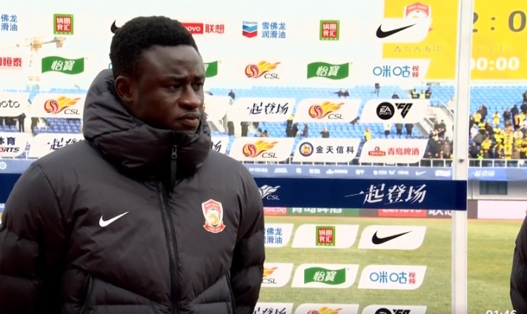 阿齊茲：球隊踢得非常好，隊中有很多老熟人所以融入非常輕松