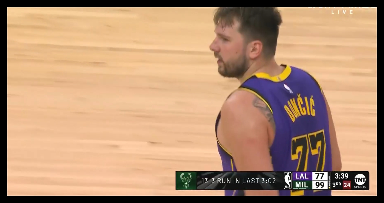 要結(jié)束了？雄鹿3分鐘轟13-3攻擊波 目前領(lǐng)先湖人22分！