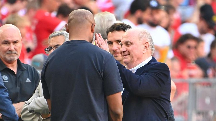 高情商！體圖：被赫內(nèi)斯多次稱贊，孔帕尼深得拜仁高層歡心