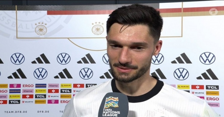 克萊因丁斯特談差點烏龍：本該啥也不做所幸鮑曼很強，我再次道歉