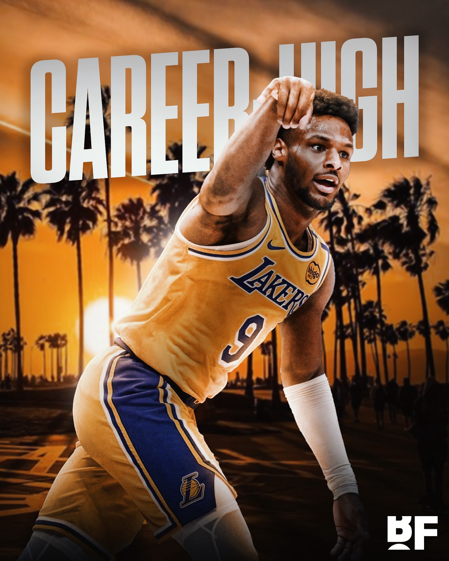 隊內(nèi)頭號得分手！布朗尼斬獲生涯新高17分 四分衛(wèi)長傳偶露崢嶸