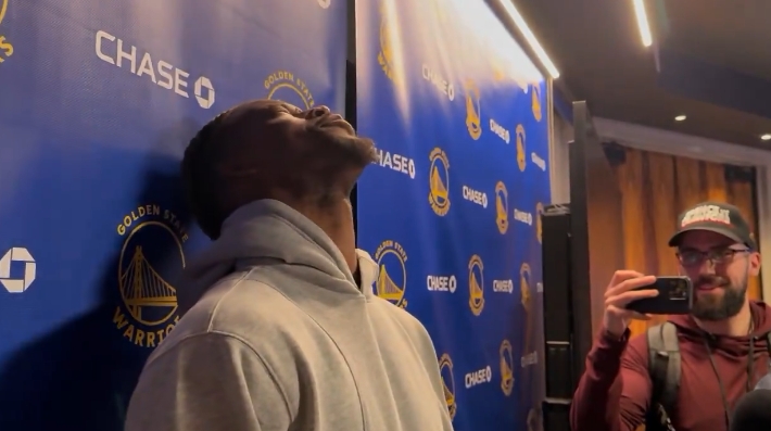 希爾德調(diào)侃：巴特勒的三雙假得要死！JB還擊：你傳球太少才拿不到