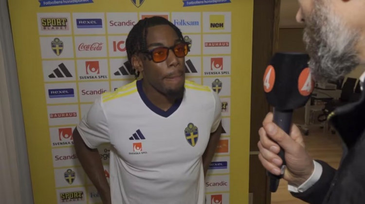 伊蘭加：我仍然熱愛曼聯(lián)，看到他們表現(xiàn)不佳我會有點心痛