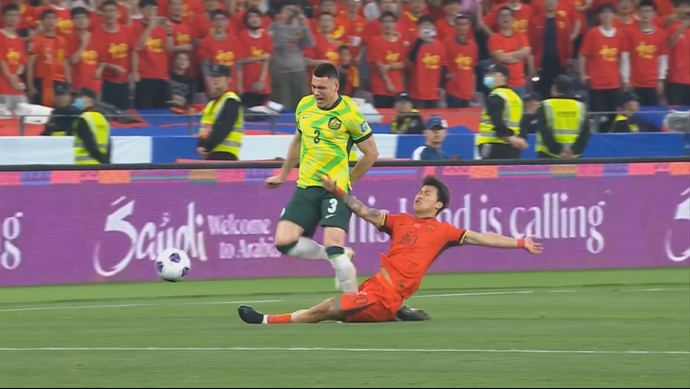 錯(cuò)過關(guān)鍵戰(zhàn)！第13分鐘謝文能染黃，將停賽錯(cuò)過6月戰(zhàn)印尼