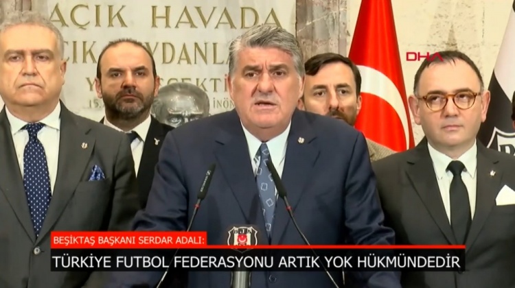 貝西克塔斯高層：?jiǎn)⒂猛饧门惺墙o土耳其足球抹黑 不公平就退賽