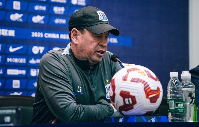 斯盧茨基：很高興隊員在國家隊登場 希望更多申花球員進國家隊