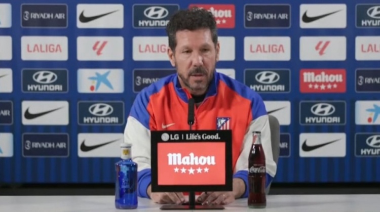 意難平!西蒙尼長嘆：點(diǎn)球爭議非常煎熬 那種不公正感讓我深受打擊