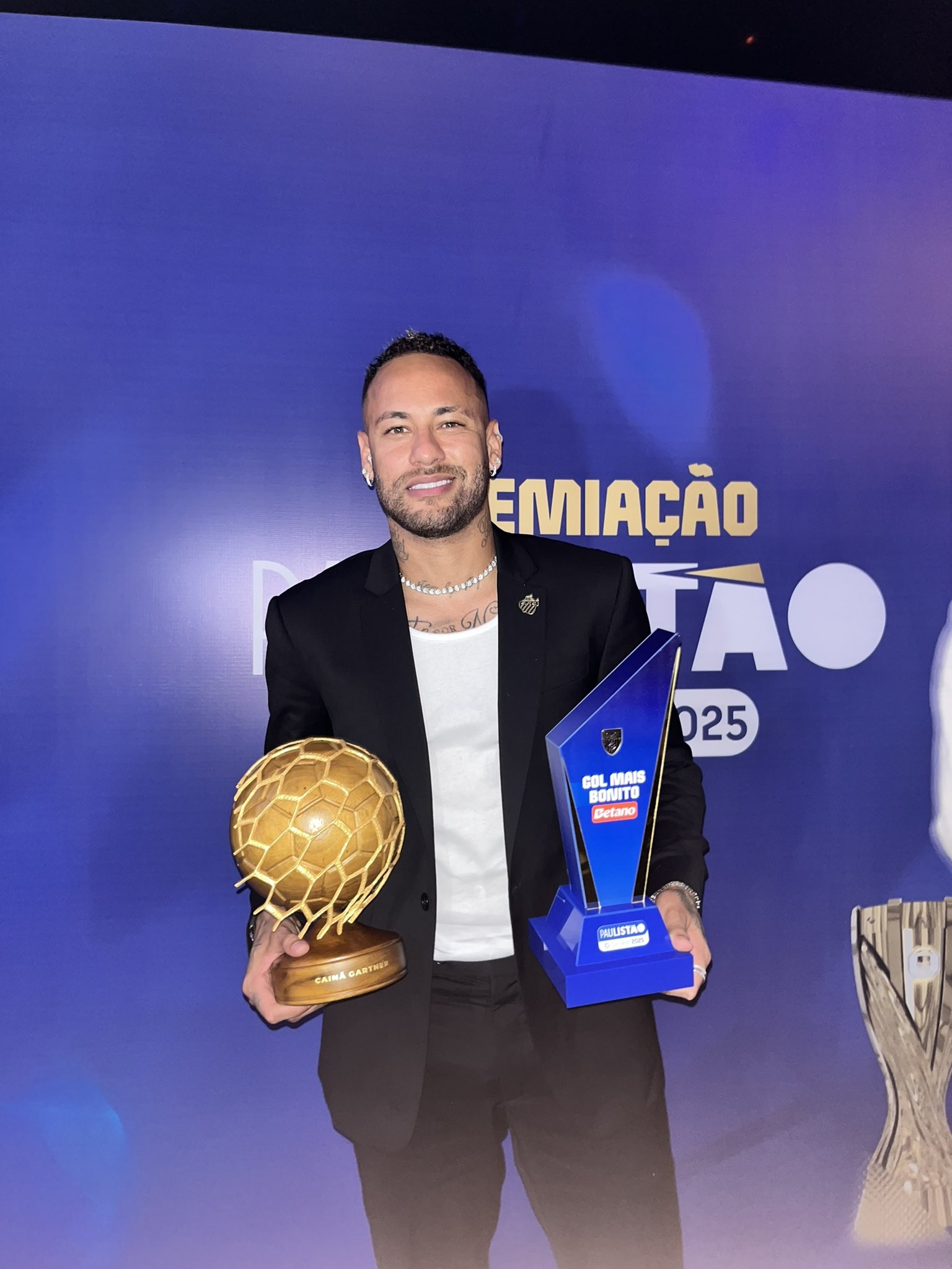 神來之筆！內(nèi)馬爾角球直接破門當(dāng)選圣保羅州聯(lián)賽最佳進(jìn)球