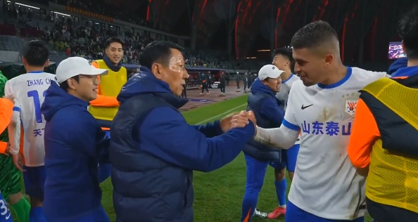 熱議泰山讓3追4：比伊斯坦布爾之夜還刺激！印象最深是澤卡的怒吼