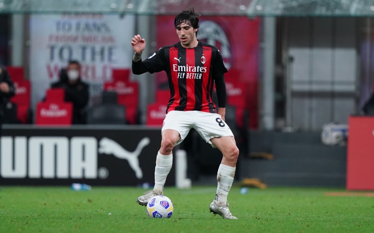 托納利：米蘭處子賽季后我有憂心忡忡，擔心自己不被買斷