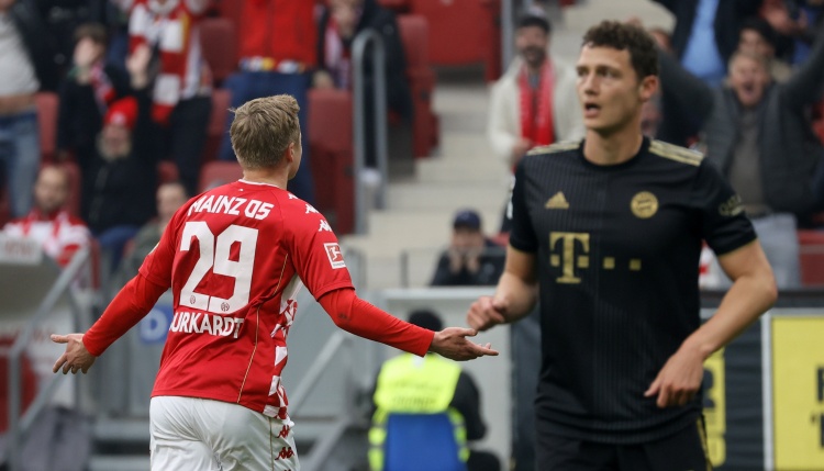 記者：為凱恩尋找替補(bǔ)，拜仁有意美因茨24歲前鋒布爾卡德特