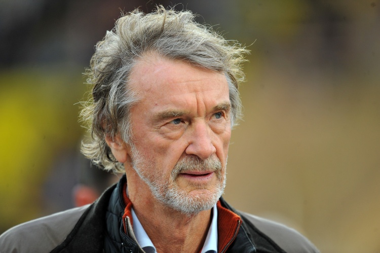 曼聯(lián)員工：當(dāng)省下的錢被愚蠢的決定花費(fèi)掉時(shí)，吝嗇又有什么用？