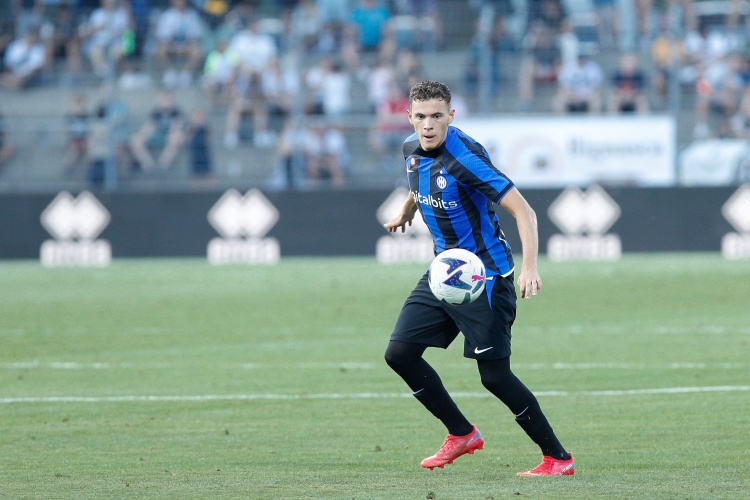 阿斯拉尼：我們會先享受這個夜晚，勞塔羅是偉大的冠軍和領(lǐng)袖