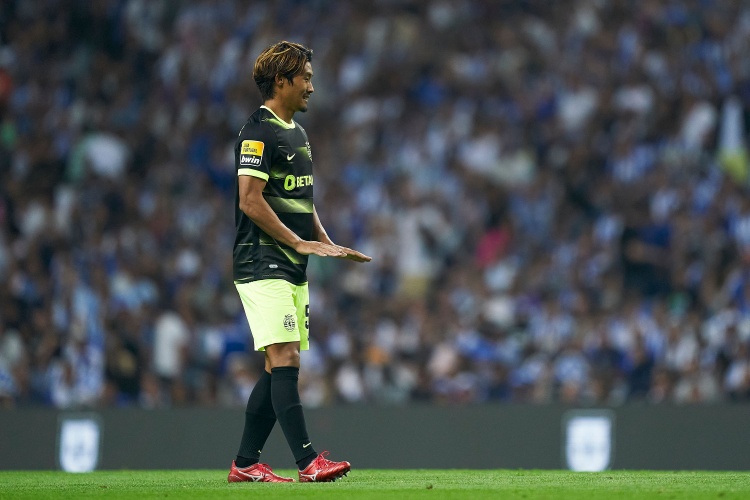 球報(bào)：日本國(guó)腳中場(chǎng)守田英正告知葡體無(wú)意續(xù)約，今夏將被出售