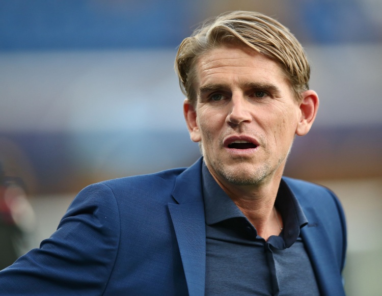 弗洛因德：格雷茨卡背部存在問題被換下，這只是預防措施