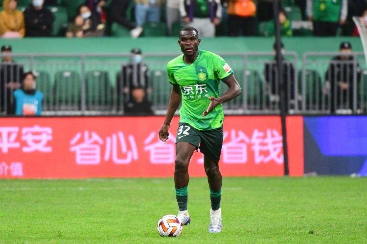 博主：恩加德烏已經(jīng)抵達(dá)北京，可以趕上明日國(guó)安主場(chǎng)與蓉城的比賽