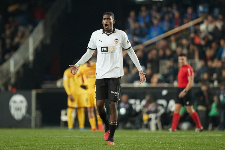 意媒：尤文、馬競(jìng)、米蘭關(guān)注瓦倫西亞后衛(wèi)莫斯克拉