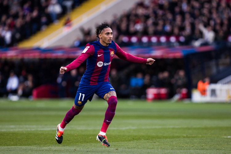 已是巨星！拉菲尼亞單賽季歐冠進11球，是巴西球員歷史最多