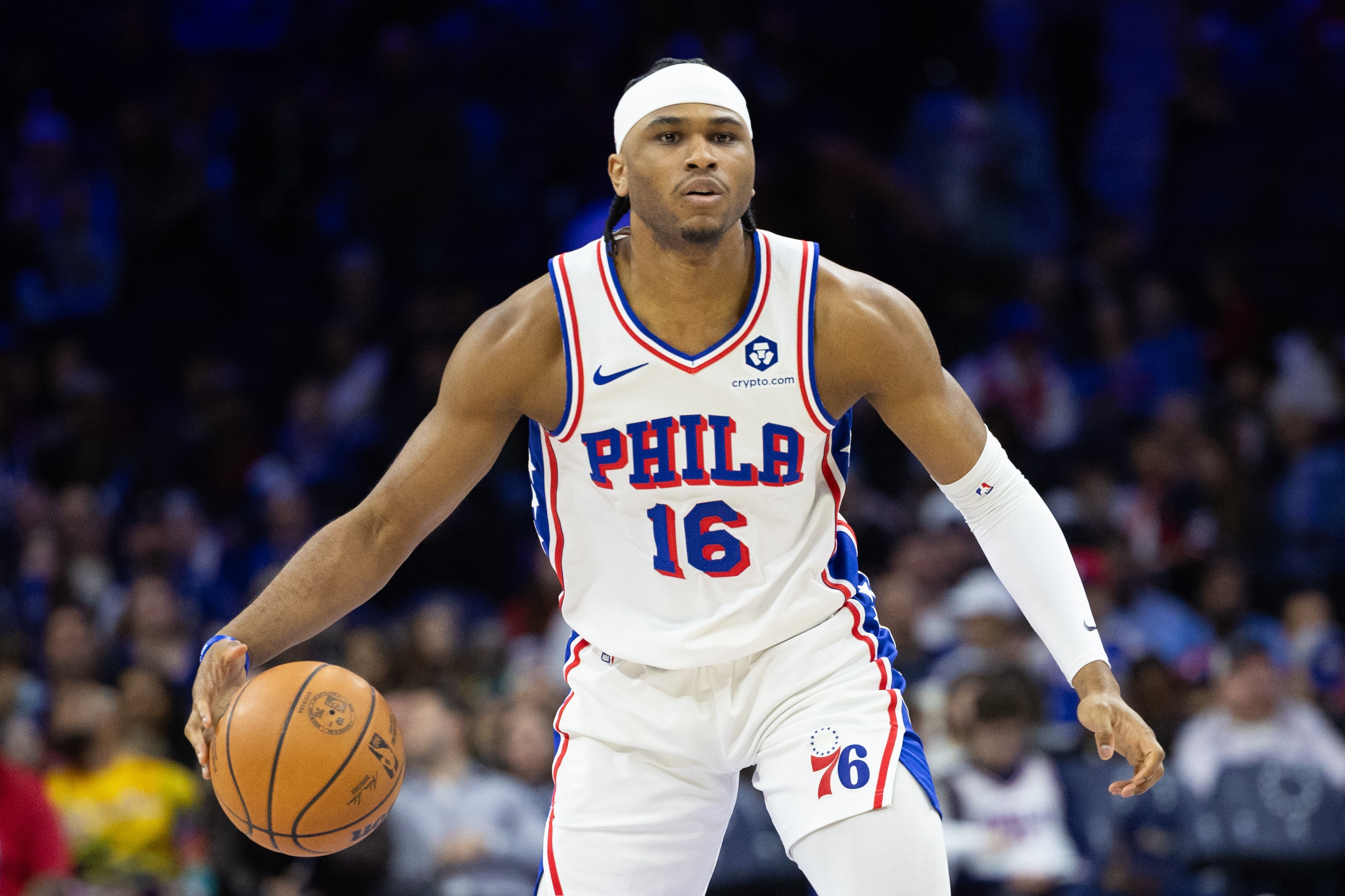 避免慘案！76人最多一度落后50分 末節(jié)打出一波19-2&最后輸了32分