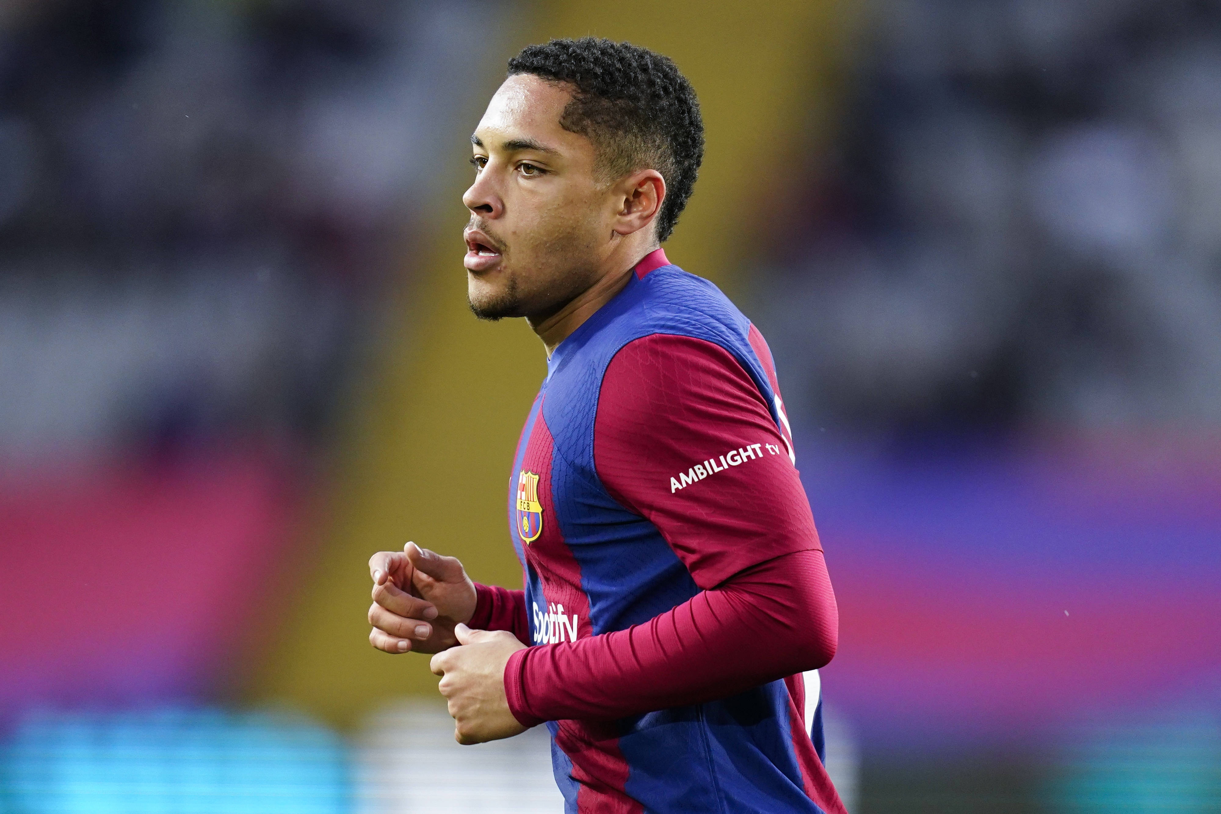 全沒觸發(fā)！巴薩簽羅克時設(shè)定3100萬歐浮動，其中還包括金球獎金