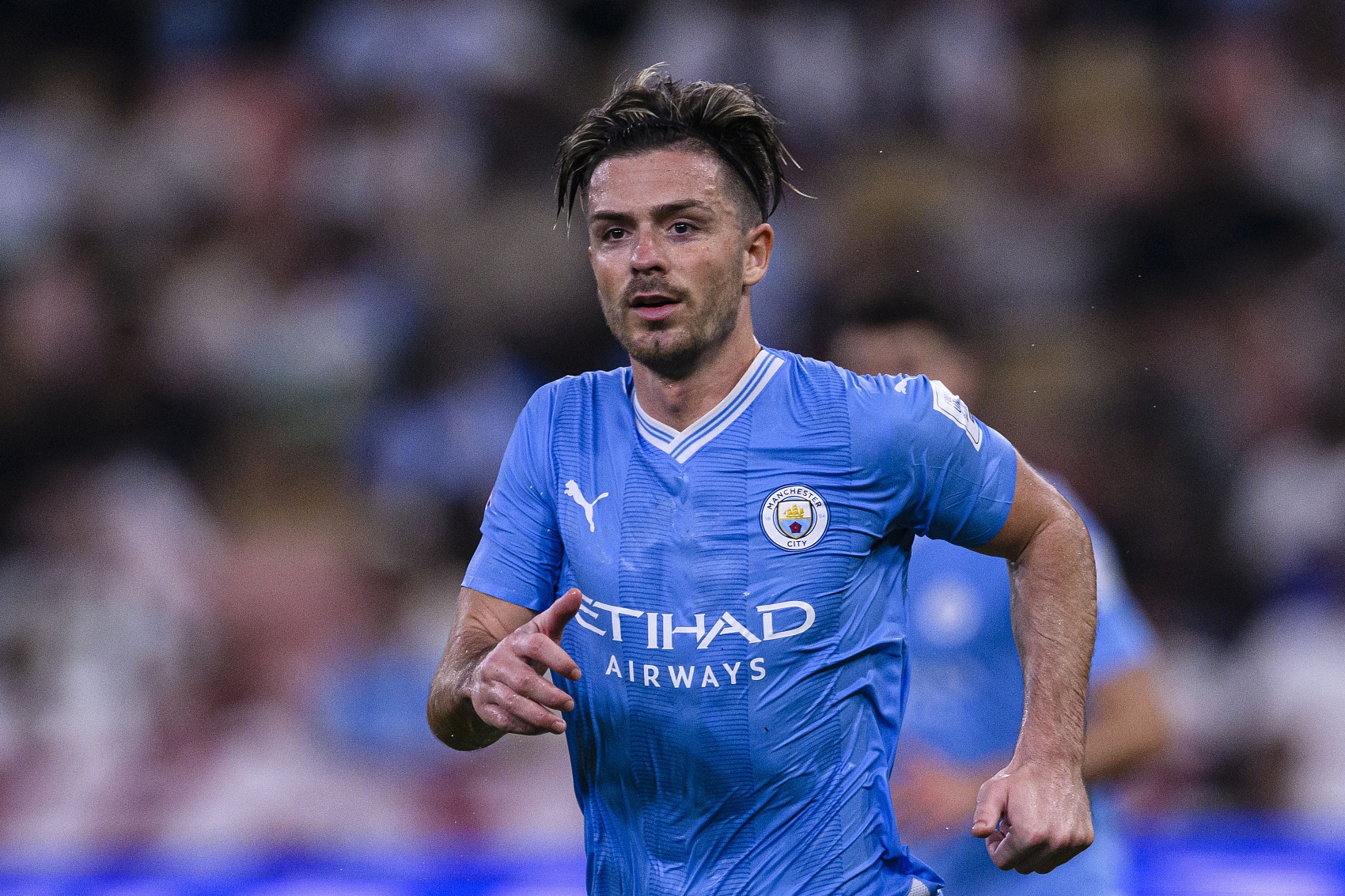 電訊報(bào)：世界杯名額競(jìng)爭(zhēng)激烈，格拉利什等英格蘭球員都在考慮轉(zhuǎn)會(huì)