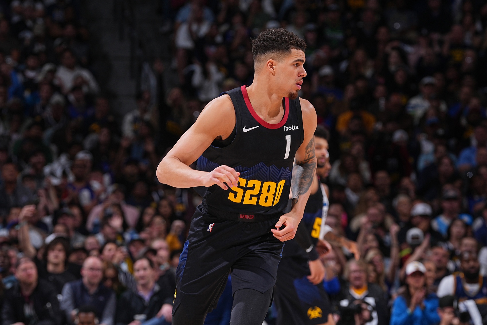 稍有回暖！波特第三節(jié)5中3單節(jié)拿到9分&搶到6個(gè)籃板