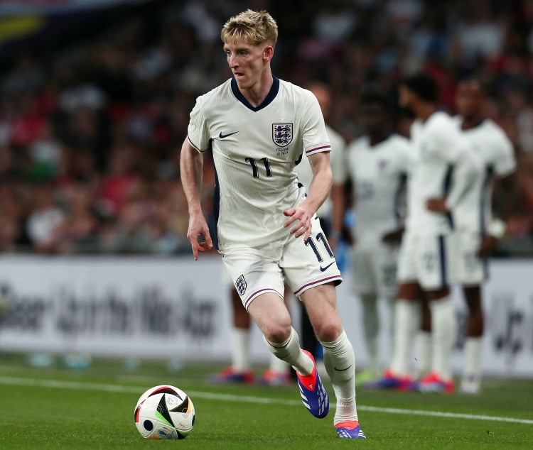 官方：安東尼-戈登受傷退出英格蘭名單，已返回紐卡接受詳細(xì)評估