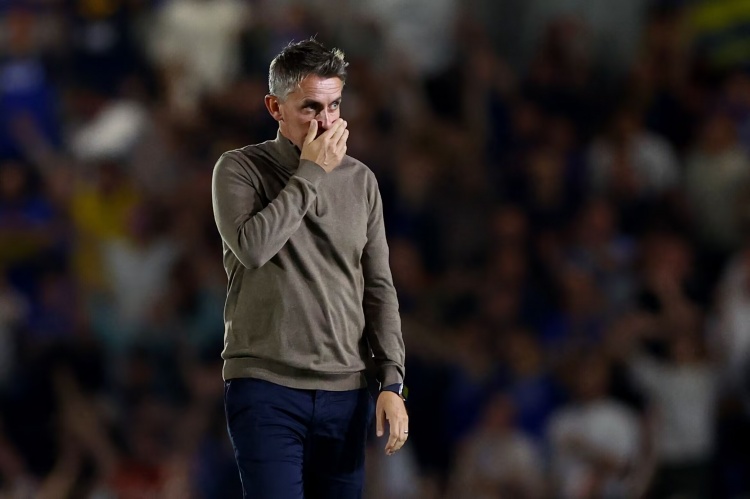 伊鎮(zhèn)主帥：當(dāng)曼聯(lián)只剩10人的時(shí)候，他們做得比我們更好