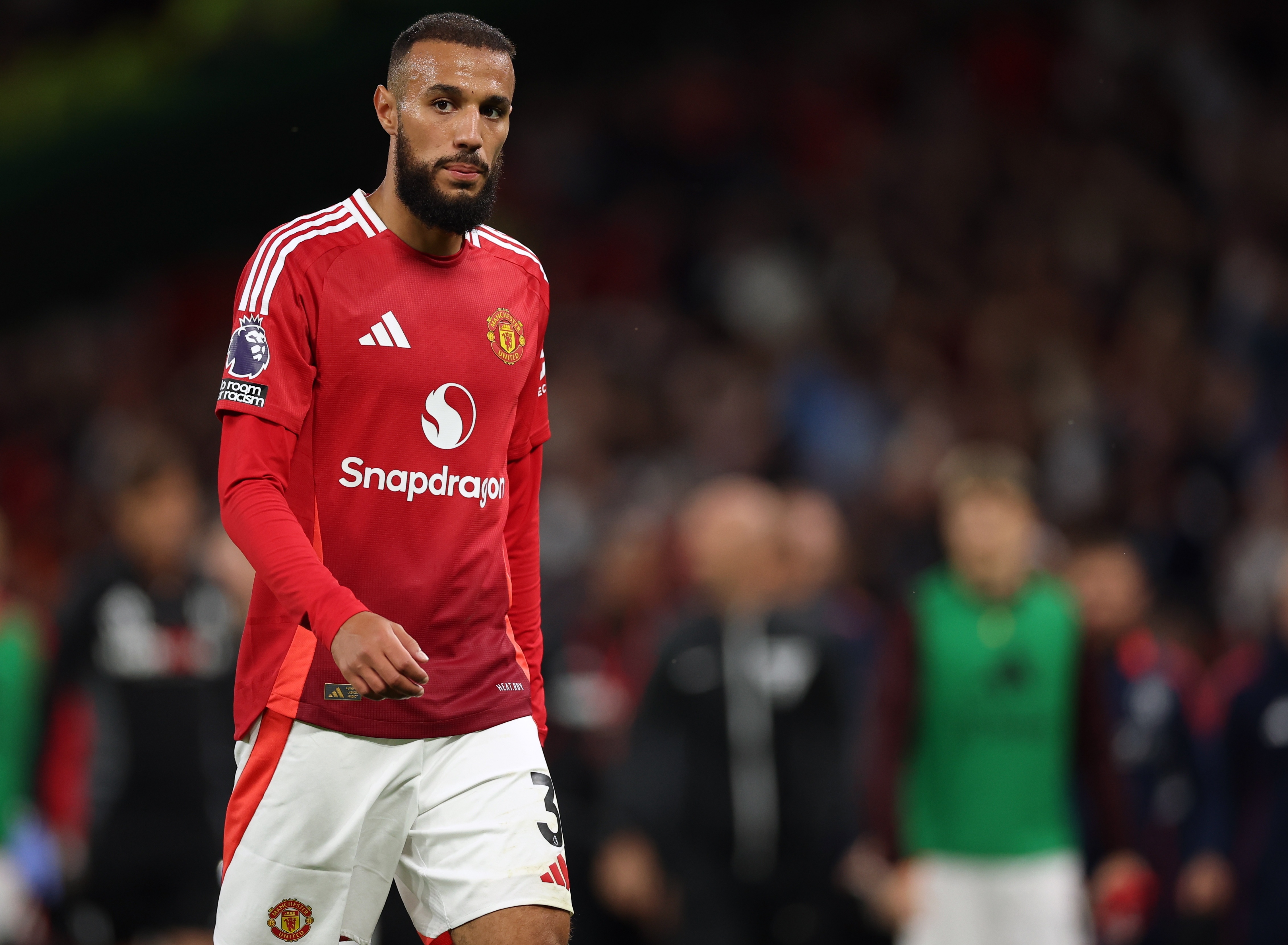 記者：馬茲拉維、林德洛夫、烏加特未參加曼聯(lián)今日訓(xùn)練