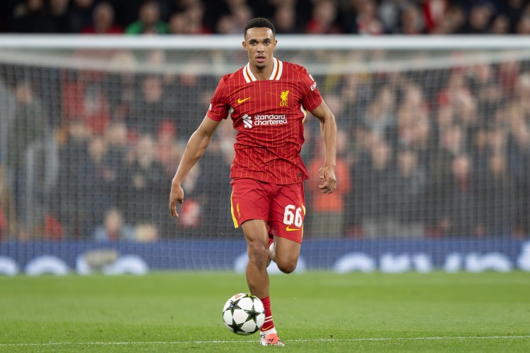 記者：若阿諾德離隊(duì)且范迪克留隊(duì)，麥卡很可能成為利物浦副隊(duì)長(zhǎng)