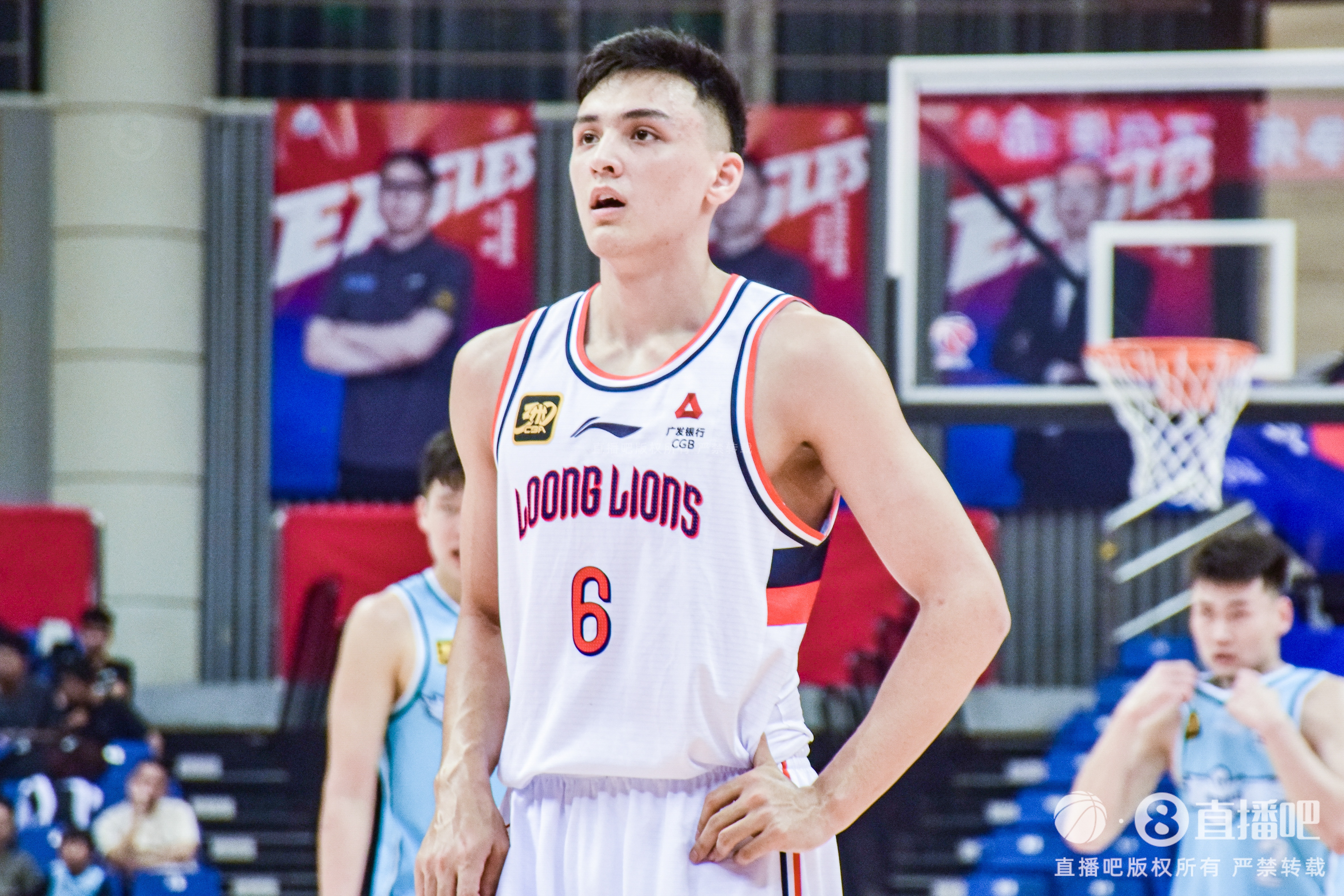 精準打擊！于米提半場5中5拿到13分 三分3中3