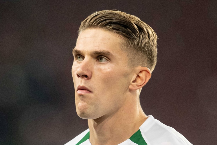 鏡報(bào)：若無(wú)緣下賽季歐戰(zhàn)，曼聯(lián)很難簽約克雷斯、奧斯梅恩等人