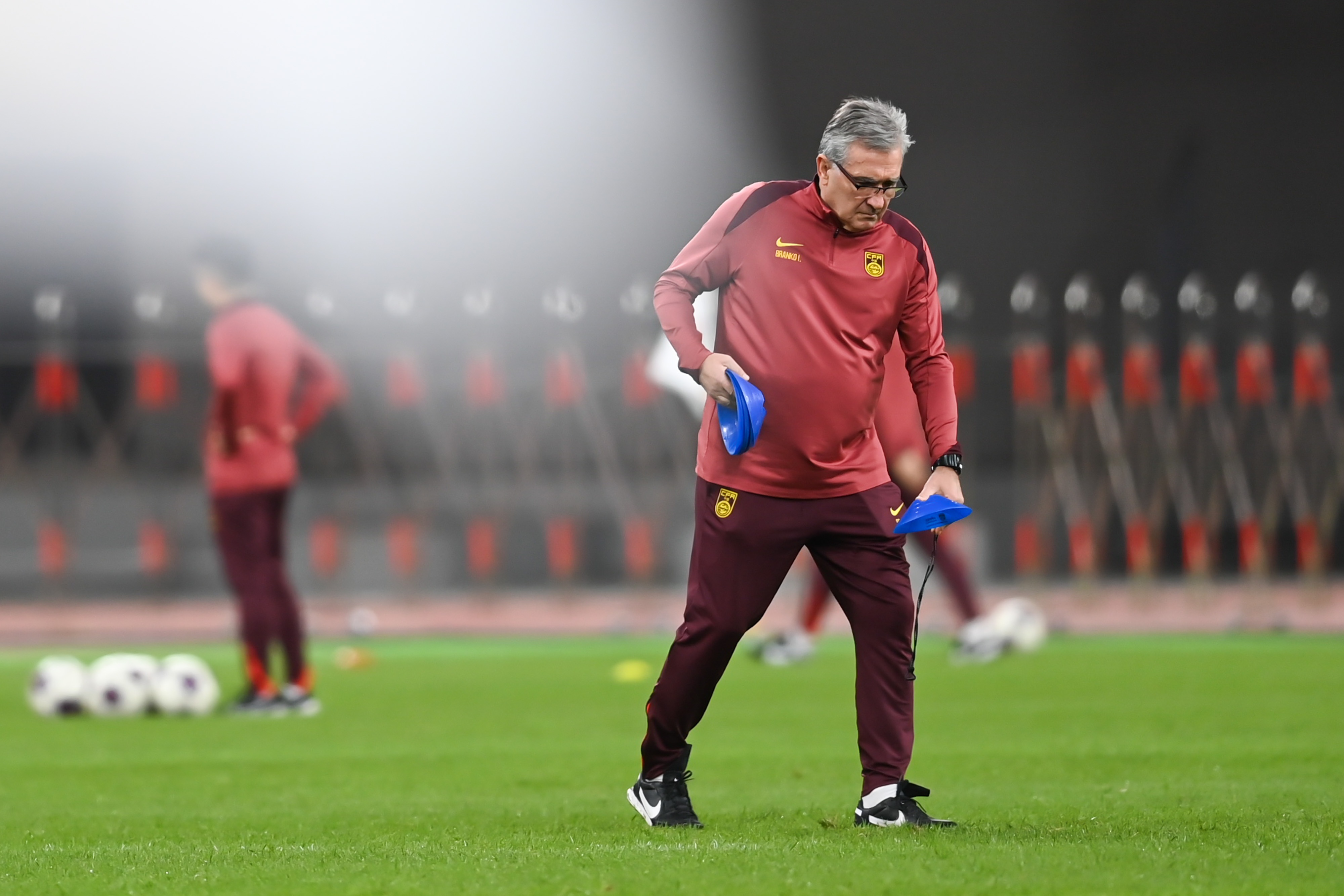 6月還要集訓(xùn)！國(guó)足集訓(xùn)23天吞兩連敗 中超5月將再次讓路國(guó)足1個(gè)月