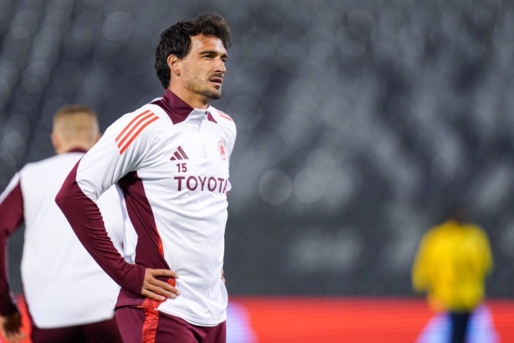 德天空：羅馬不會(huì)和36歲胡梅爾斯續(xù)約，不確定他會(huì)退役還是繼續(xù)踢