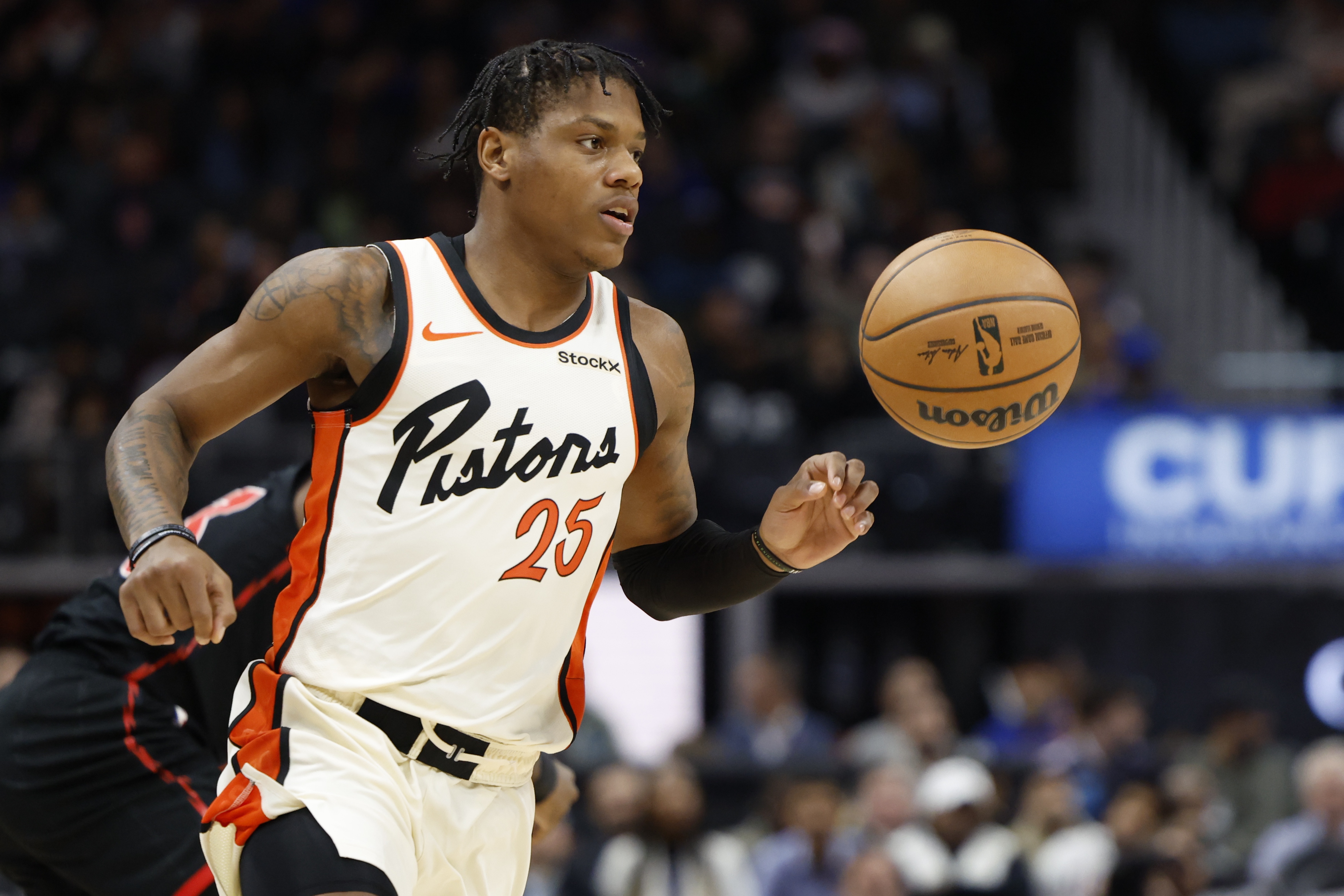 比克斯塔夫：薩瑟是個天生的得分手 得分是他與生俱來的本領