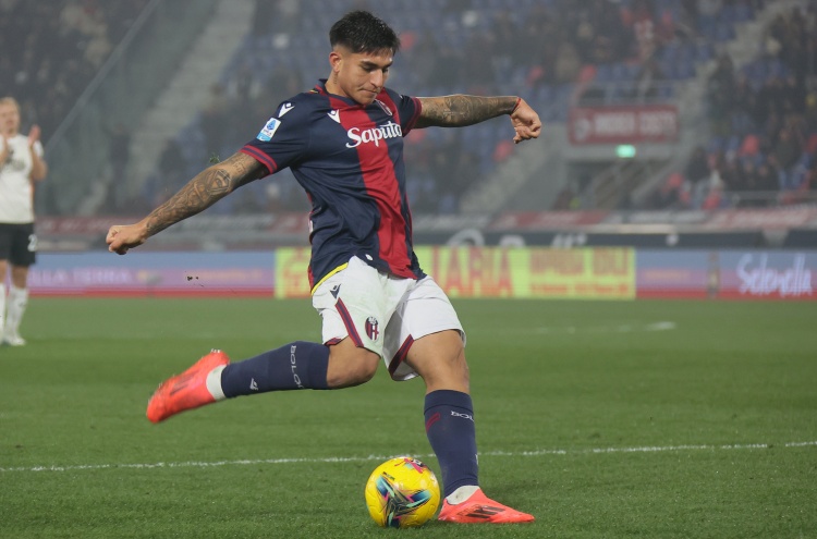 科斯塔庫(kù)塔：卡斯特羅加盟國(guó)米會(huì)成為替補(bǔ)，建議再留博洛尼亞一年