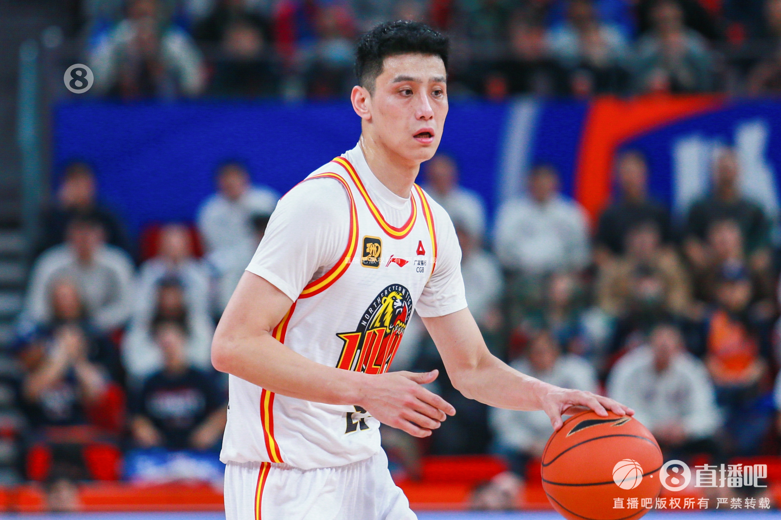 今天進(jìn)攻狀態(tài)好！欒利程半場3中3&4罰全中貢獻(xiàn)12分