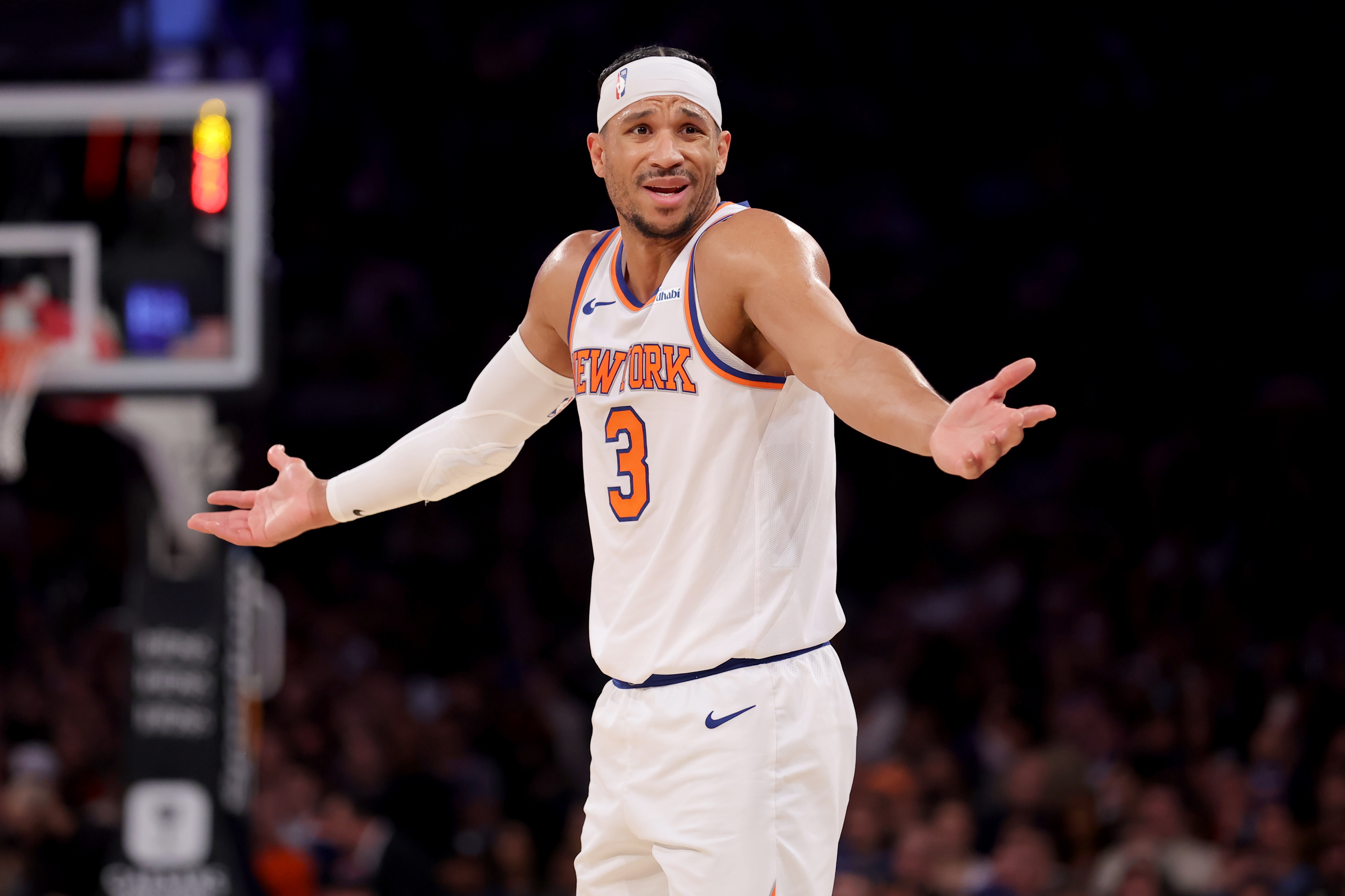 哈特：我們在籃板上輸了對手14個 這很大程度上是努力的問題