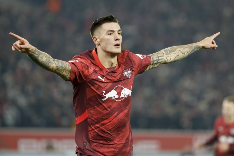 8000萬(wàn)砸不砸？天空：21歲塞斯科解約條款現(xiàn)已7500萬(wàn)，今夏將生效