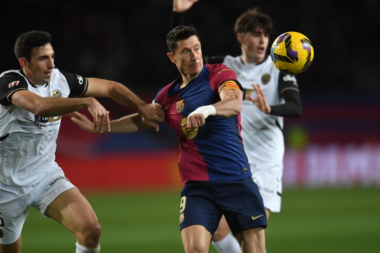 萊萬(wàn)：西甲裁判在縱容骯臟防守，來西甲原本是想踢技術(shù)型足球的