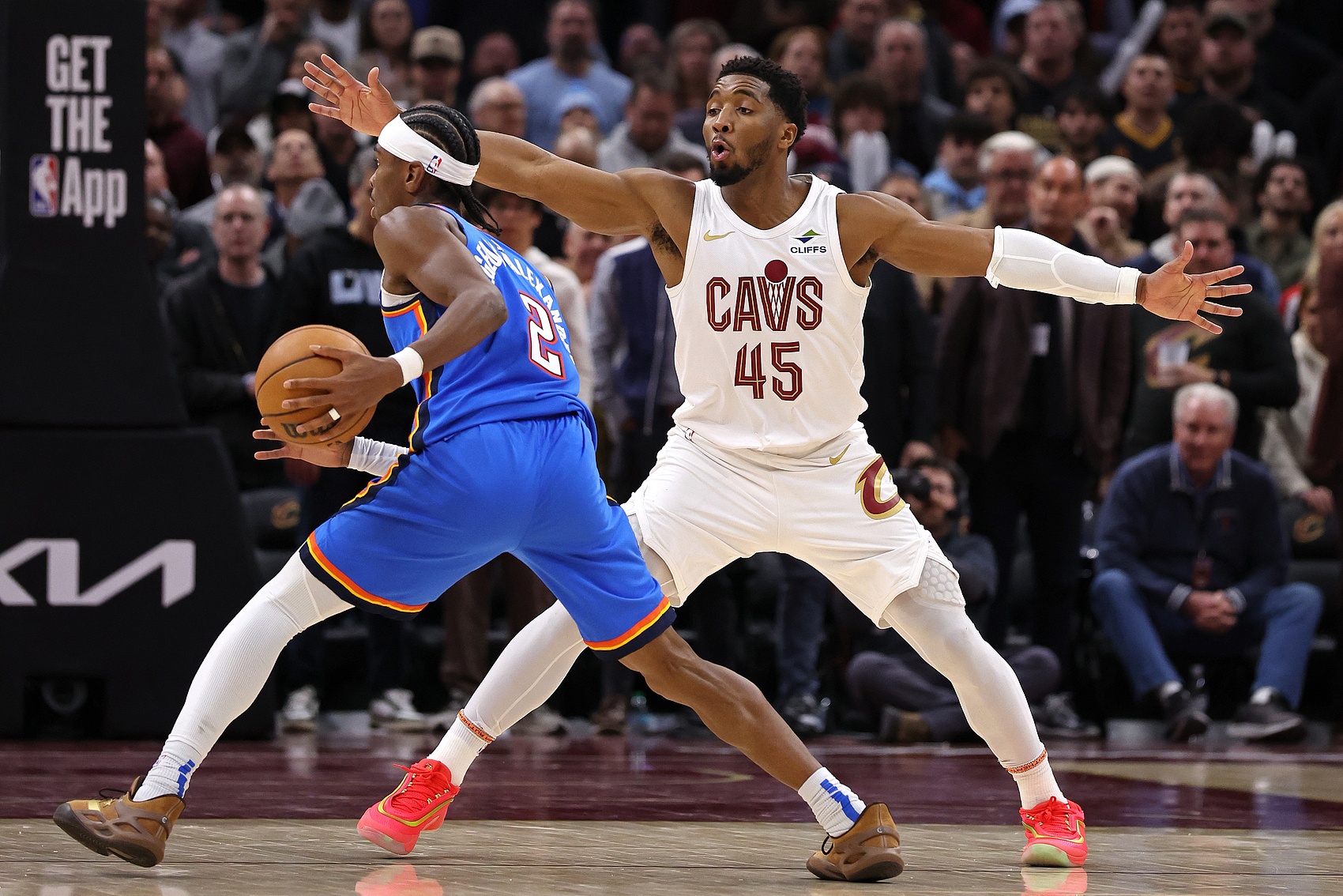 本賽季東西部各一支球隊(duì)60勝&上次還是10年前 三隊(duì)60勝距今已16年