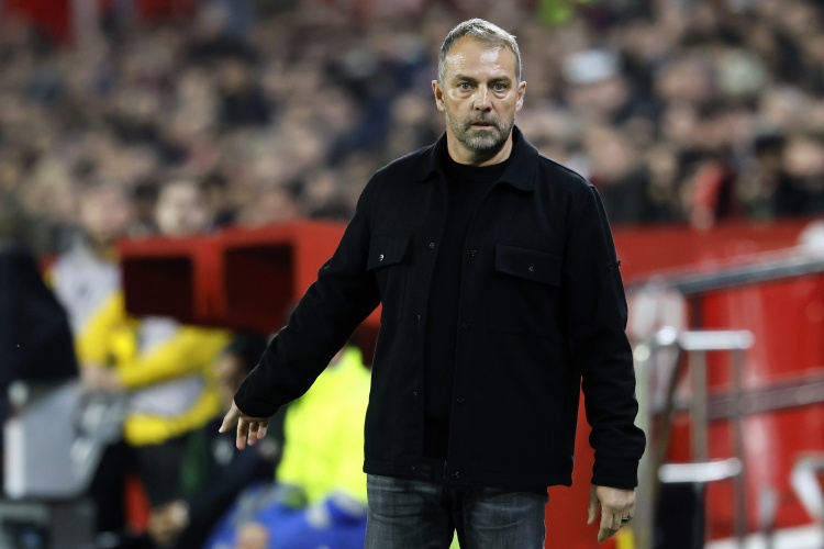 巴薩vs赫羅納歷史戰(zhàn)績(jī)：10次交鋒巴薩6勝2平2負(fù)，上賽季遭雙殺