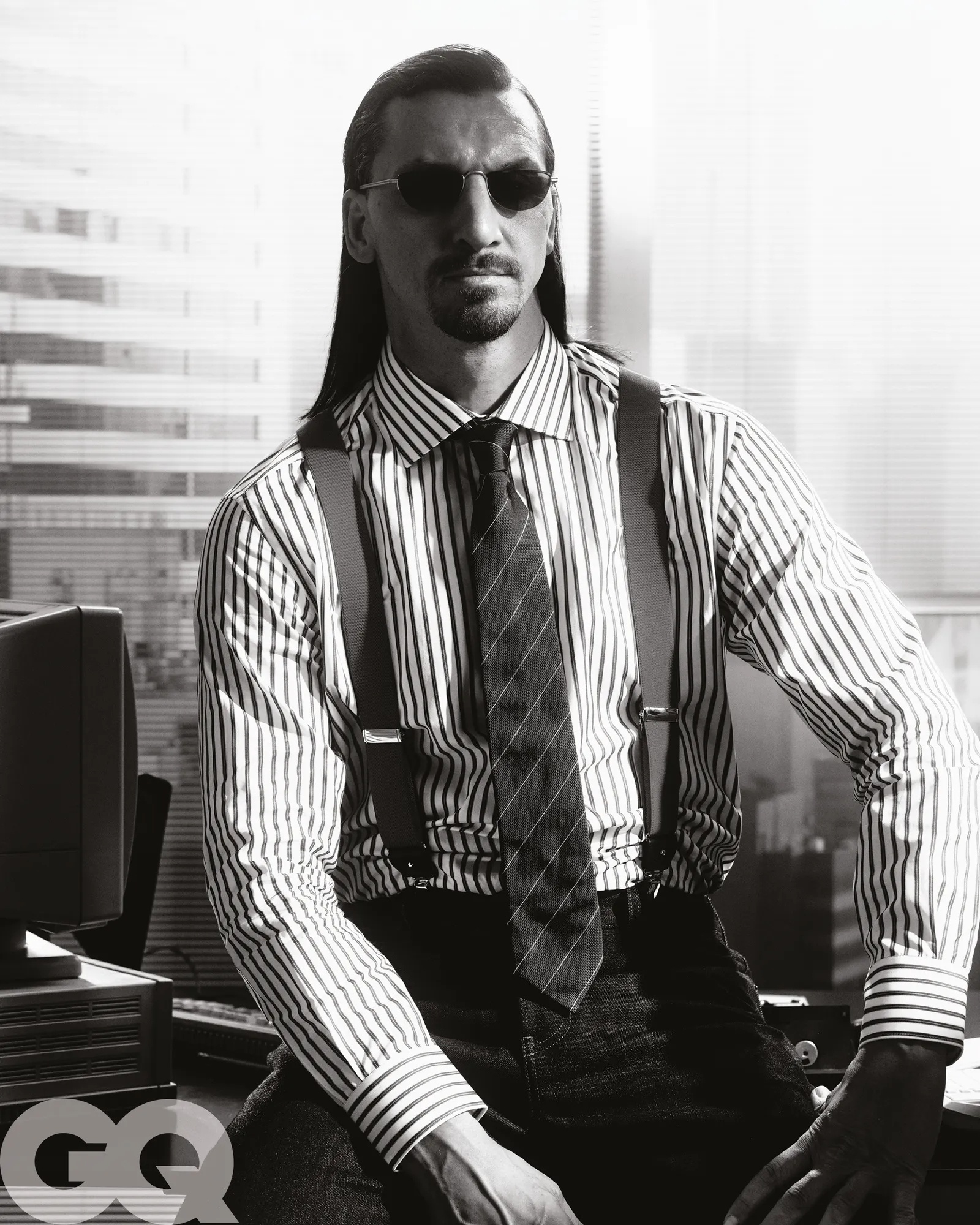 伊布稱贊米蘭老板像華爾街之狼，記者嘲諷：電影的原型是個騙子