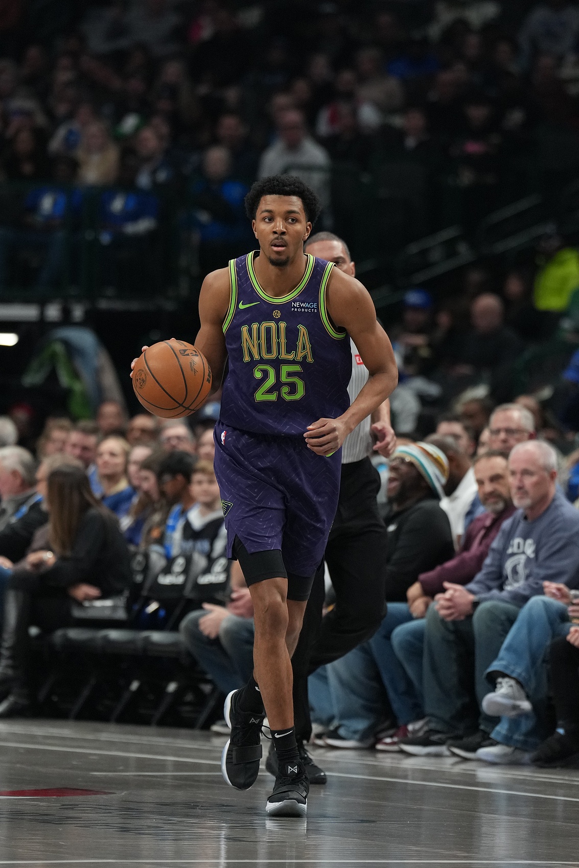 填滿數(shù)據(jù)欄！墨菲21投9中得24分4板4助2斷2帽 得分全場最高