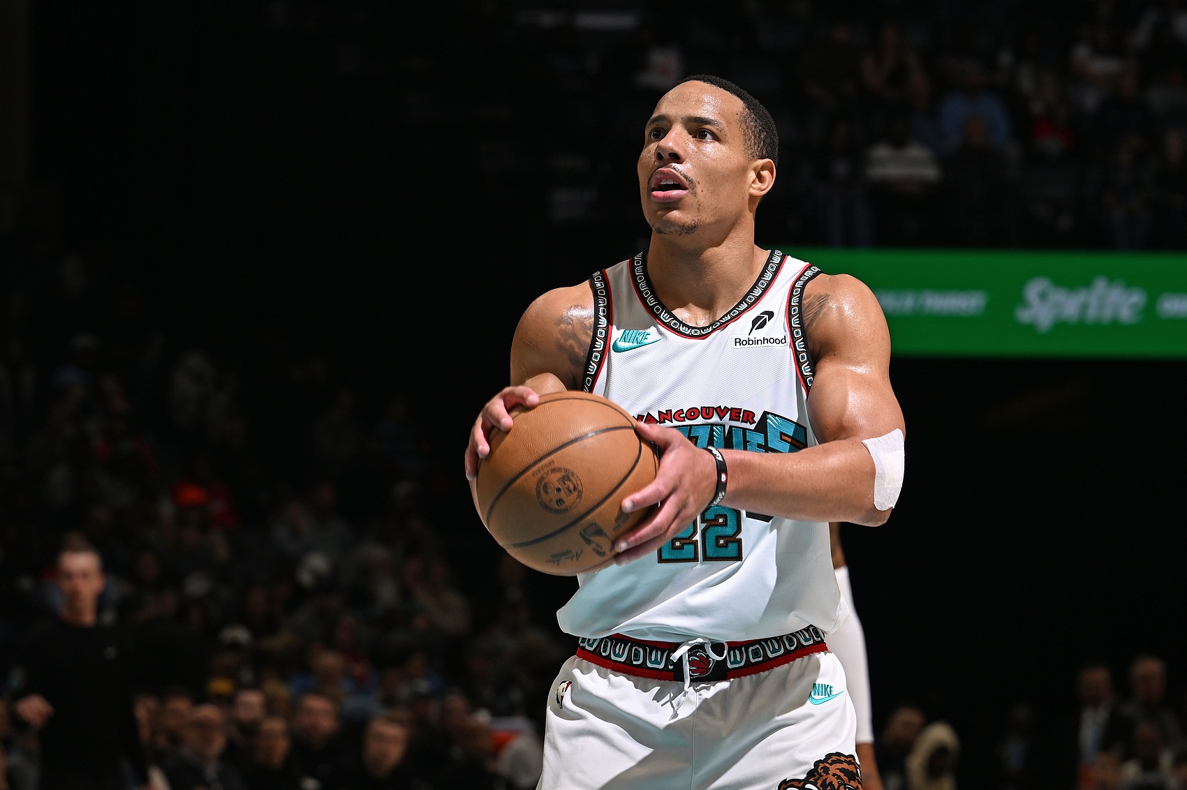 愈發(fā)全能！貝恩過(guò)去5場(chǎng)比賽場(chǎng)均砍下26.2分10.6板5.8助