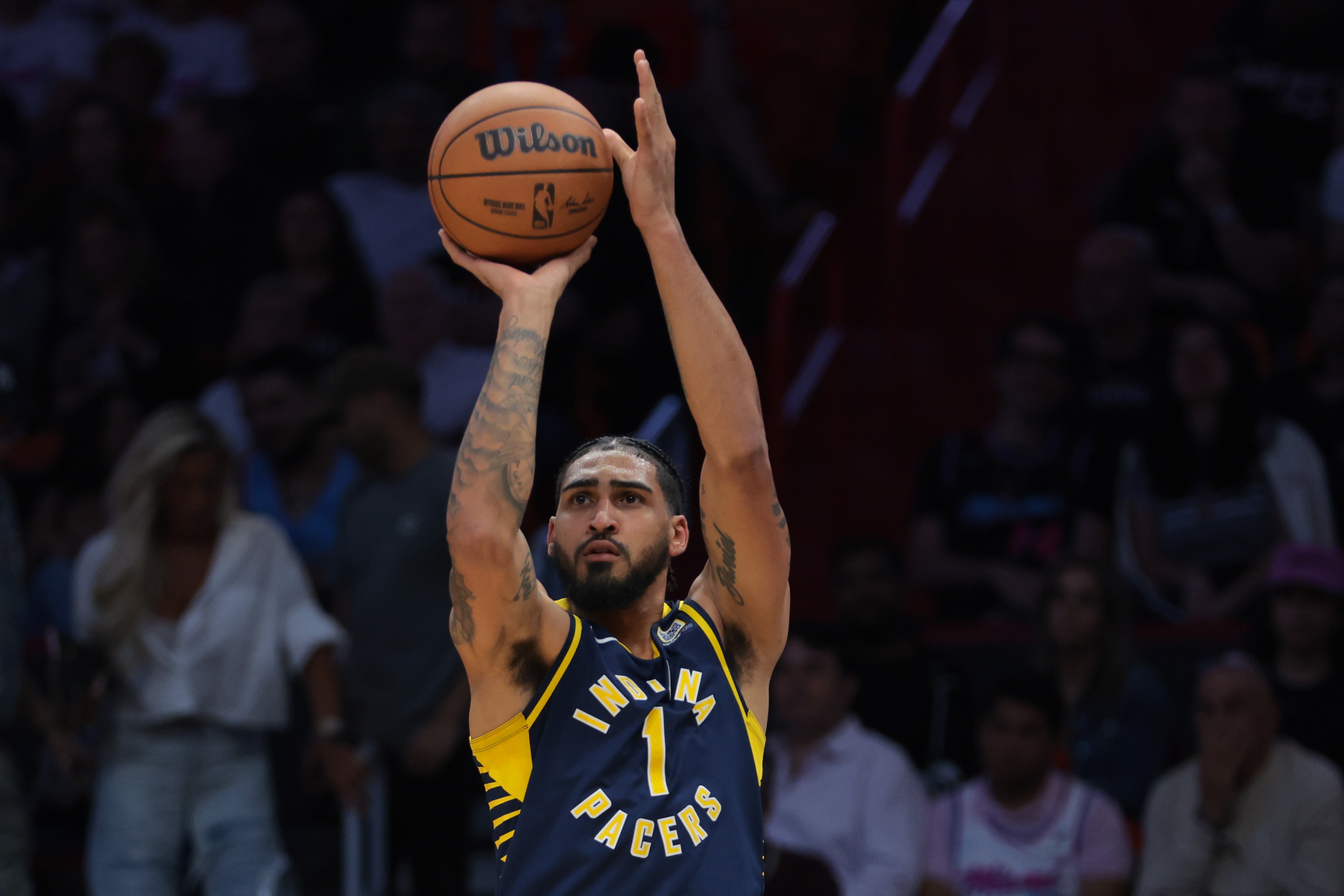 板凳匪徒！托平替補(bǔ)8中6貢獻(xiàn)13分3助 正負(fù)值+17